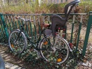 Foto: Fahrrad abgestellt  