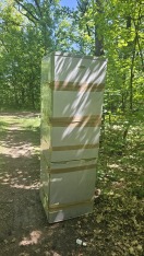 Foto: Kühlgefrierkombi im Wald nähe Erpetal  