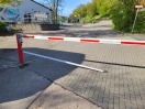 Foto: Schranke an der Grundschule kaputt 