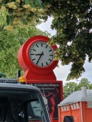 Foto: Öffentliche Uhr Gesundheitszentrum 