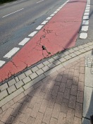 Foto: Schlagloch Albert-Wiebach-Straße Ecke Gonfrevillestraße 