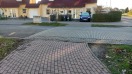 Foto: Barrierefreiheit befahrbarkeit bzw. Möglichkeit zum queren extrem eingeschränkt  