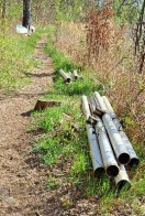 Foto: Schrott Am Wanderweg 