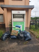 Foto: Kleidercontainer Alpenschänke Merzdorf 