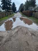 Foto: Loch mitten in der Straße  