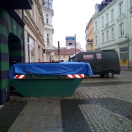 Foto: 7m3 Container auf Gehweg 