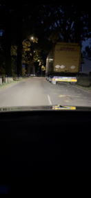 Foto: Parken trotz Parkverbot in der Mahlower Dorfstraße 