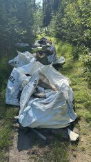 Foto: Grosse Menge Abfall gefunden. 